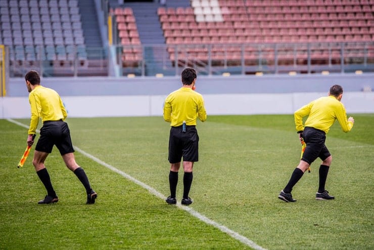 Disastri arbitrali e talento, cosa ci lasciano gli anticipi del venerdì di Serie A