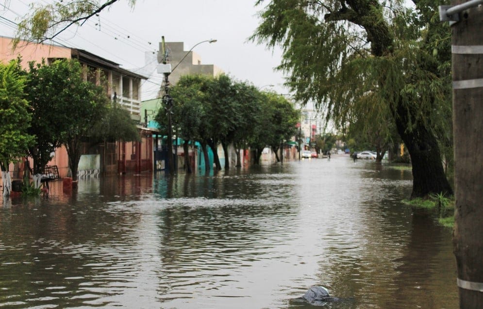 Brasile. Oltre 100 morti per alluvione. 6 mila i senzatetto