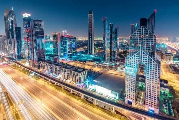 Emirati arabi uniti: innovazione tecnologica e investimenti