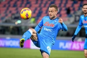 Serie A, Napoli e Inter reggono gli scontri al vertice. Cade una buona Juventus