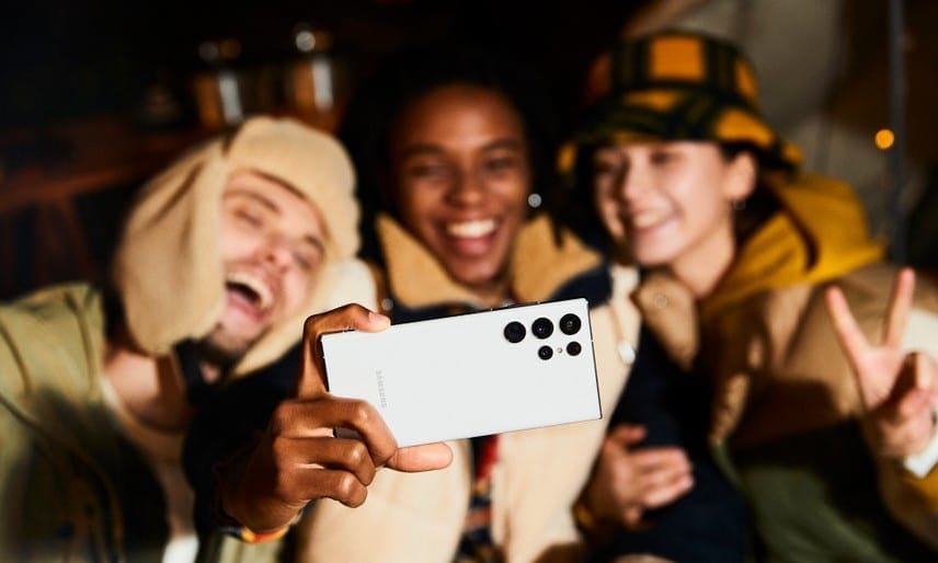 Samsung: nuovi smartphone Galaxy S22, S22+ e S22 Ultra, quest'ultimo con S Pen