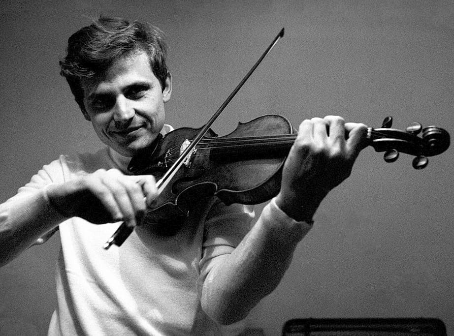 Playlist per l’Inferno, in caso di attacco, tasto play