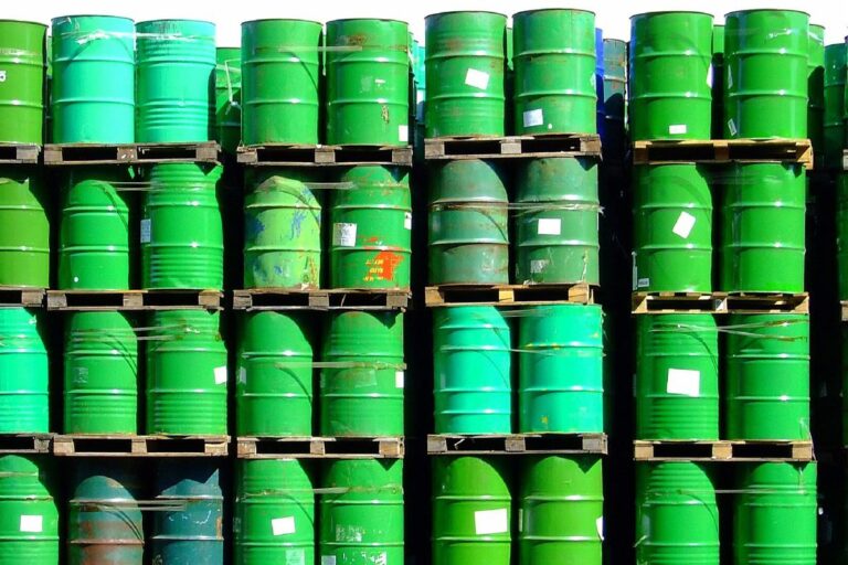 Venezuela, 65 miliardi di barili cambiano padrone: la nuova geopolitica del petrolio di Trump