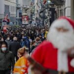 Il dono della Meraviglia: perché credere a Babbo Natale protegge dal Nichilismo