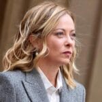 Missione d’Oriente: Giorgia Meloni vola in Asia tra geopolitica e alta tecnologia.