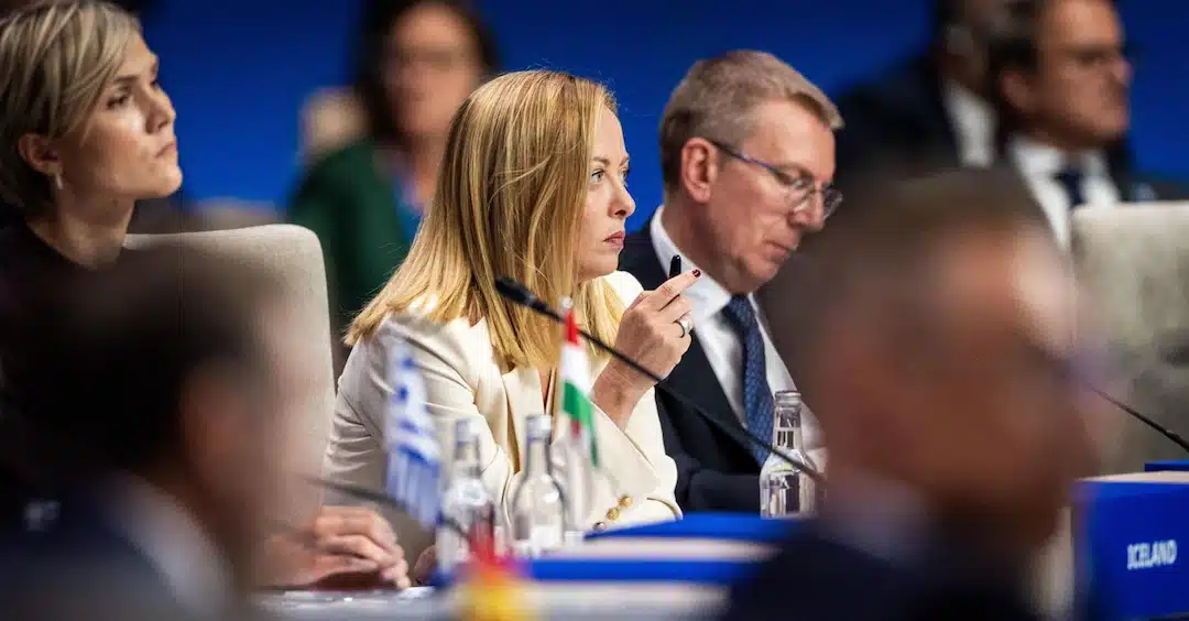 Diplomazia a Bilzen: Merz e Meloni Guidano il Pre-Summit sulla Nuova Agenda Europea