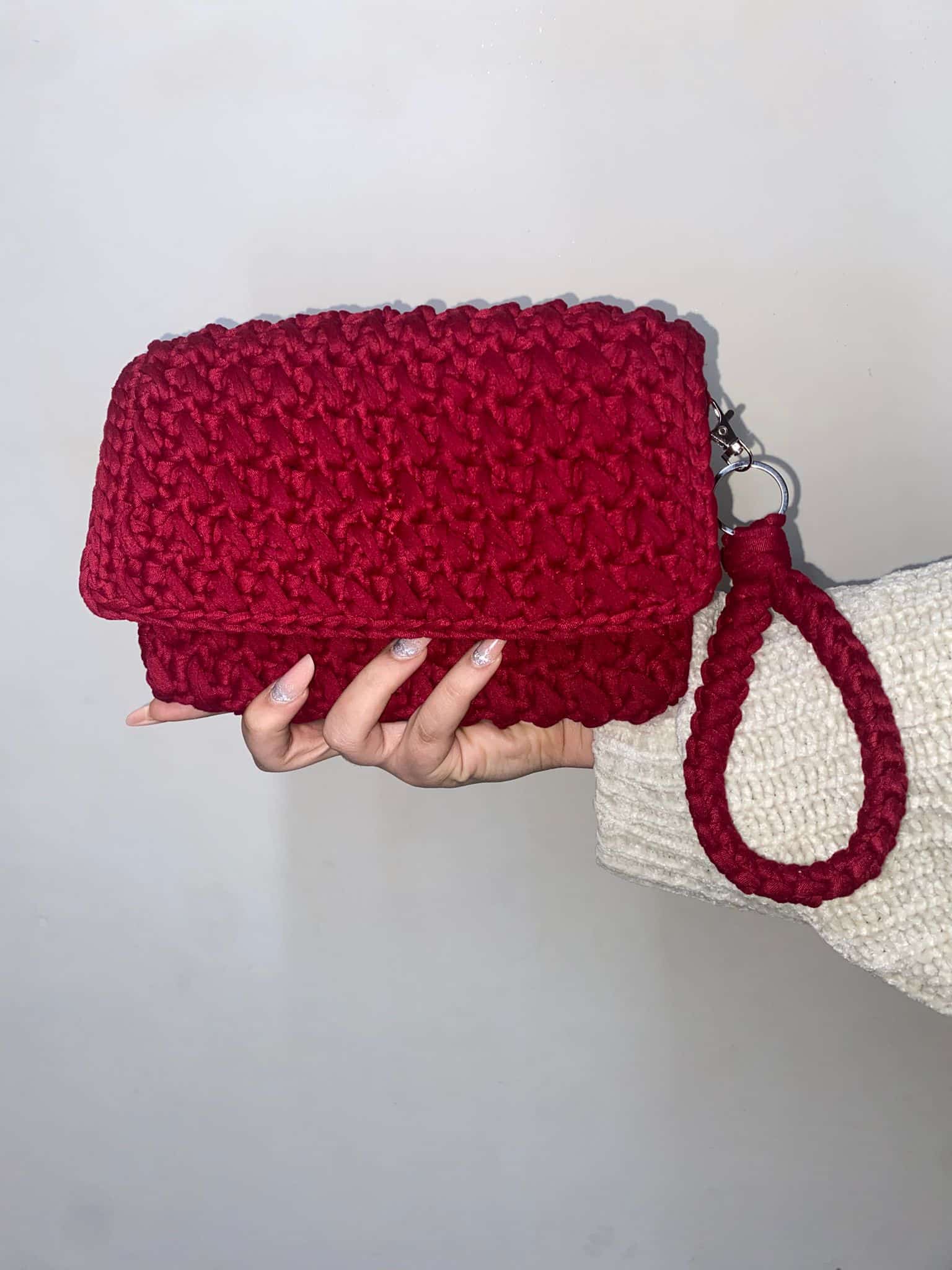 Le Borse Aurea e il talento artigianale di Giovanna