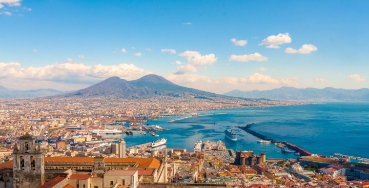 Napoli Capitale del “No”: Il Cuore della Resistenza Costituzionale