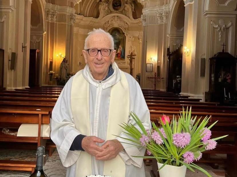 98 anni di Don Francesco, parroco di Figlino