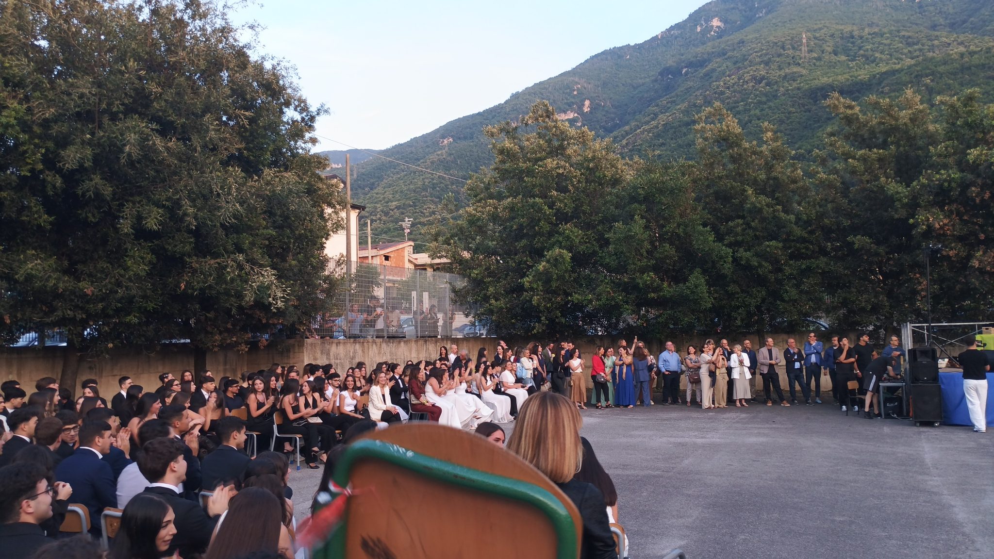 Notte prima degli esami 2026: il valzer, i sogni e l’ultimo tocco del Don Carlo La Mura