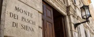 Ingresso storico della banca senese