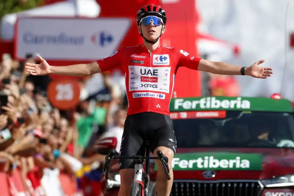 Ciclismo, Pogacar è sempre più vicino alla vittoria