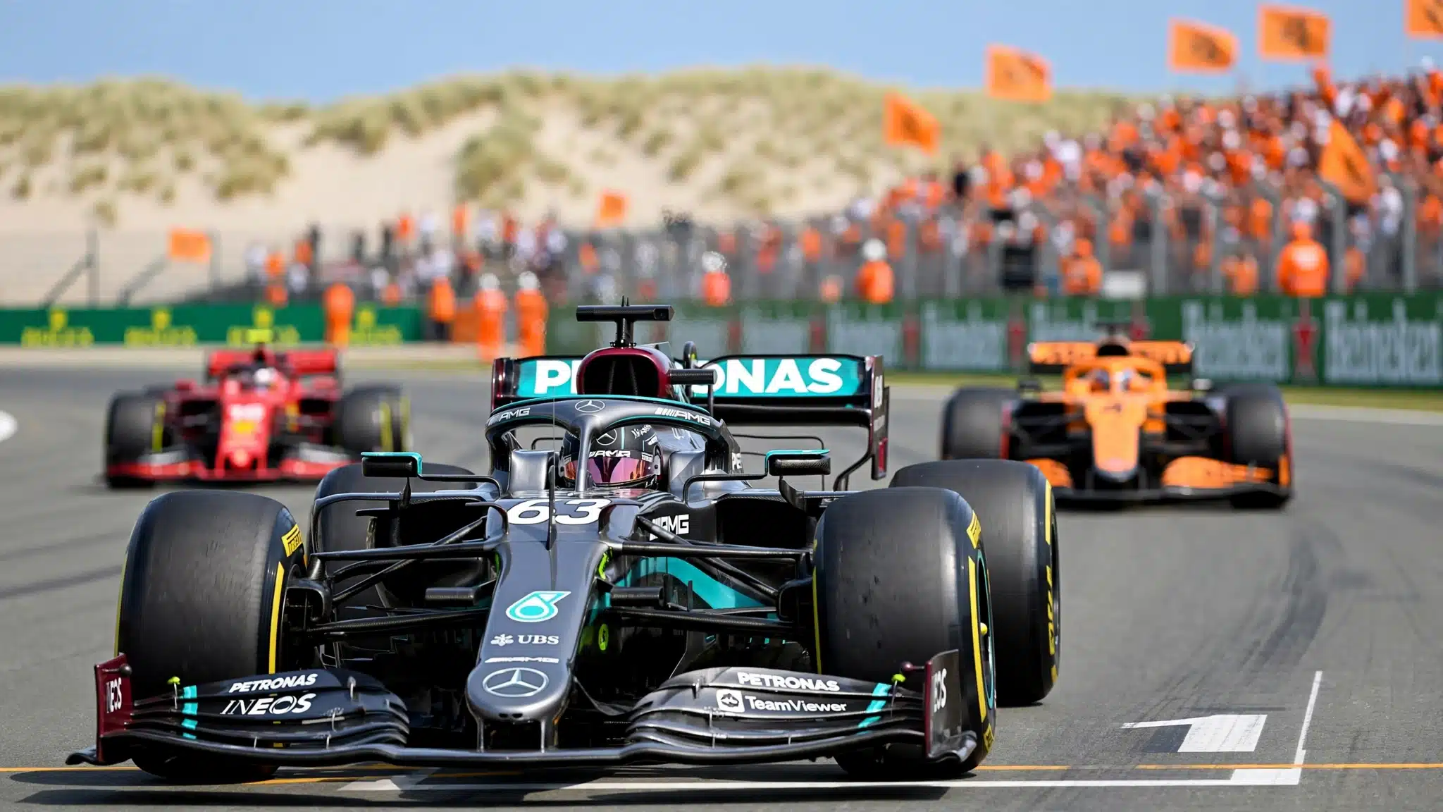 Formula 1, a Zandvoort è pole di Russell nella Sprint. Norris e Leclerc alle sue spalle. 5° Antonelli, 7° Hamilton