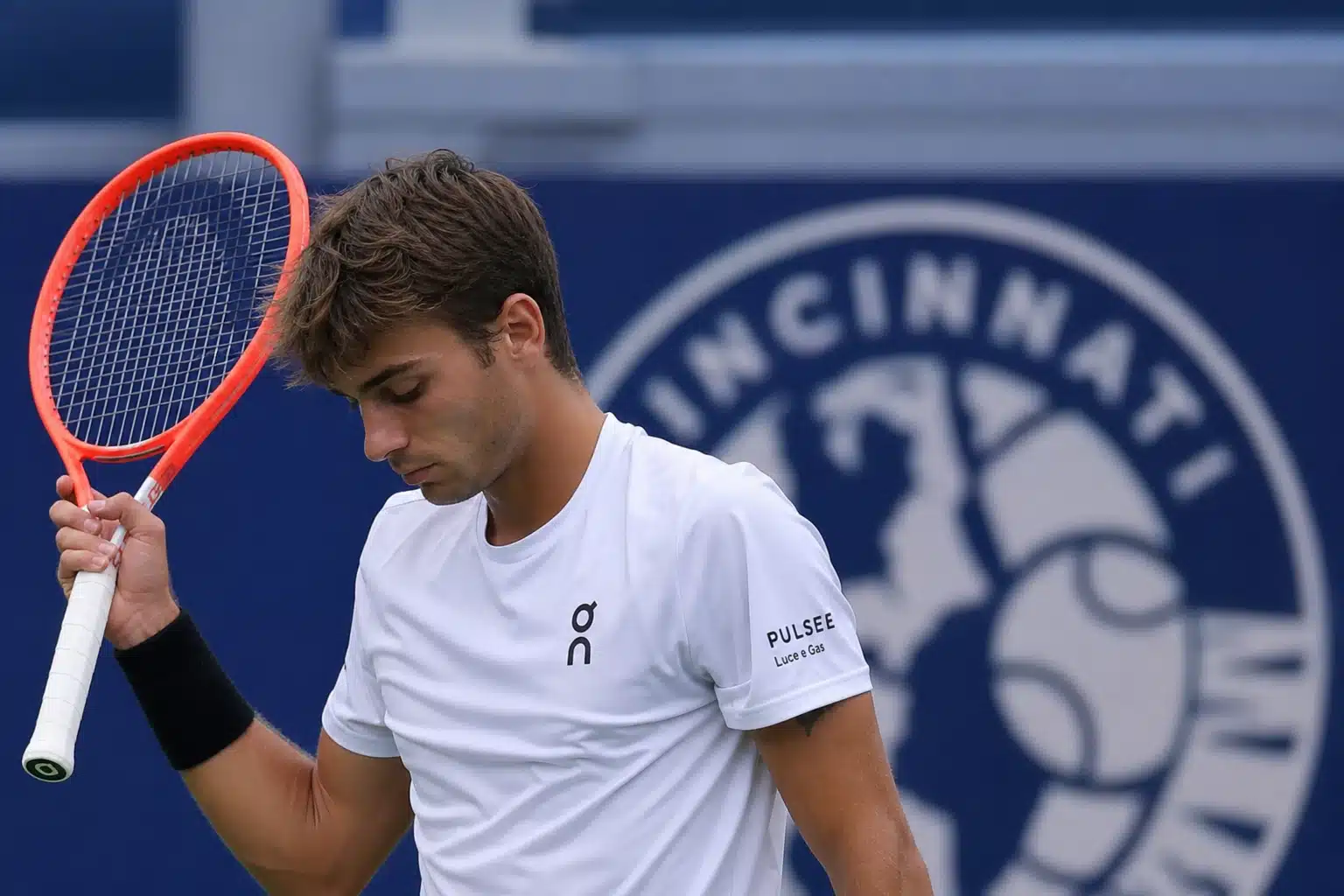 Tennis, giornata no per Cobolli a Cincinnati: l’azzurro perde contro Fils e viene eliminato in semifinale